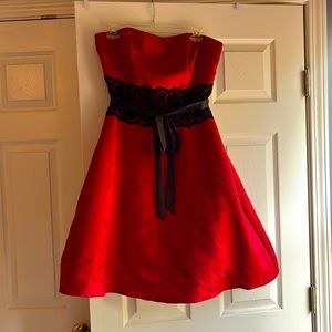 Urban Girl Strapless Red Prom Dress Size 11/12